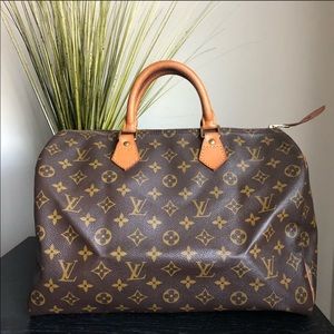 Authentic Louis Vuitton Speedy 35